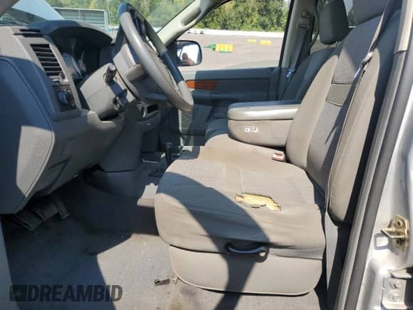 2006 Dodge 2500 SLT with VIN 3D7KS28C16G286495, listed as a Copart auction lot 70584395 with 230,692 mi miles and Salvage title. Bid and sale history available at DreamBid. Image 7.