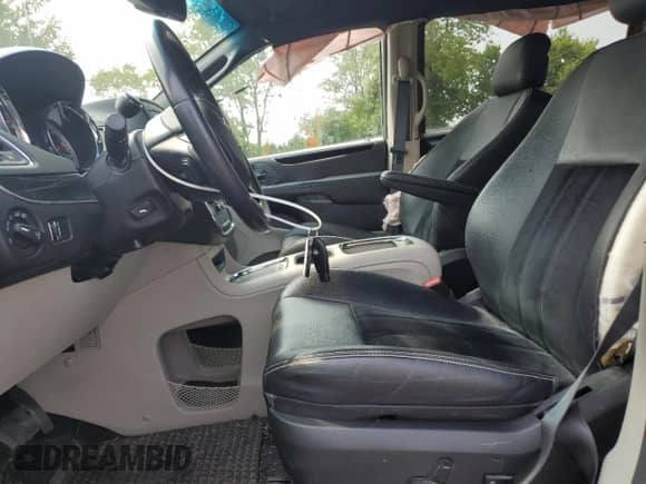 2014 Dodge Grand Caravan SXT 30th Anniversary with VIN 2C4RDGCG8ER226393, listed as a Copart auction lot 71602395 with 36,416 mi miles and Salvage title. Bid and sale history available at DreamBid. Image 7.