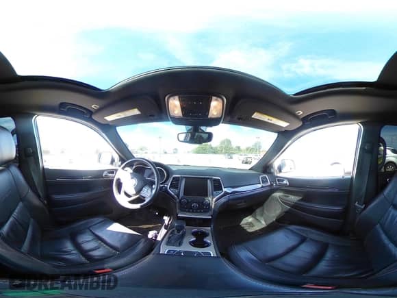 2017 Jeep Grand Cherokee Limited с VIN 1C4RJFBGXHC647131, выставлен на аукционе IAAI как лот 43102859 с пробегом 119 846 миль миль и . История ставок и продаж доступна на DreamBid. Изображение 22.