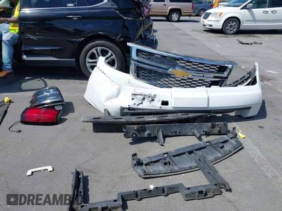 2016 Chevrolet Tahoe LS с VIN 1GNSKAKC3GR342846, выставлен на аукционе IAAI как лот 42746570 с пробегом 139 456 миль миль и . История ставок и продаж доступна на DreamBid. Изображение 12.