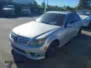 2010 Mercedes-Benz C 300 Sport z VIN WDDGF8BBXAR128419, wystawiony jako IAAI lot #43515907 z przebiegiem 252 194 mil mil oraz . Historia ofert i sprzedaży dostępna na DreamBid. Obrazek 2.