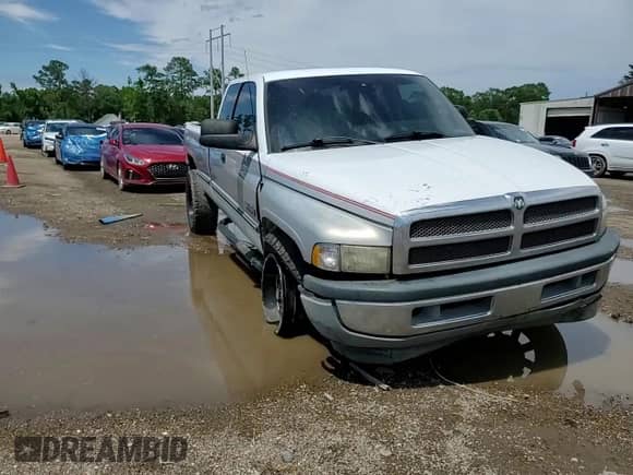 1997 Dodge 2500 with VIN 3B7KF23D4VG805987, listed as a Copart auction lot 58506015 with 150,520 mi miles and Salvage title. Bid and sale history available at DreamBid. Image 13.