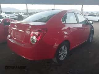 2016 Chevrolet Sonic LS с VIN 1G1JA5SH9G4158186, выставлен на аукционе IAAI как лот 43365623 с пробегом 108 955 миль миль и . История ставок и продаж доступна на DreamBid. Изображение 4.