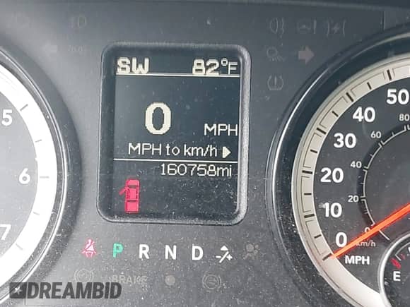 2017 Ram 1500 Express z VIN 3C6RR6KT7HG532853, wystawiony jako IAAI lot #42722037 z przebiegiem 160 758 mil mil oraz . Historia ofert i sprzedaży dostępna na DreamBid. Obrazek 15.