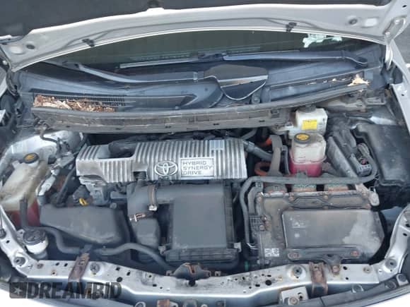 2013 Toyota Prius One with VIN JTDKN3DU9D5631668, listed as a IAAI auction lot 43214539 with 227,049 mi miles and . Bid and sale history available at DreamBid. Image 6.