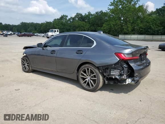 2021 BMW 3 Series 330i xDrive z VIN WBA5R7C07MFK50674, wystawiony jako Copart lot #65429365 z przebiegiem 56 776 mil mil oraz Szkoda całkowita • Salvage title. Historia ofert i sprzedaży dostępna na DreamBid. Obrazek 2.