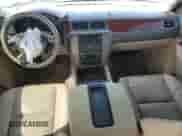 2013 GMC Sierra 1500 SLT с VIN 3GTP2WE79DG125341, выставлен на аукционе Copart как лот 69387625 с пробегом 245 621 миль миль и Списание • Salvage title. История ставок и продаж доступна на DreamBid. Изображение 8.