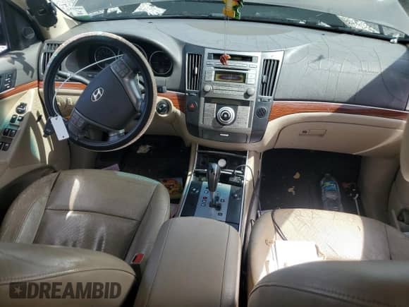 2008 Hyundai Veracruz GLS с VIN KM8NU13C38U069240, выставлен на аукционе Copart как лот 85721325 с пробегом Не указан миль и На запчасти • Non repairable. История ставок и продаж доступна на DreamBid. Изображение 8.