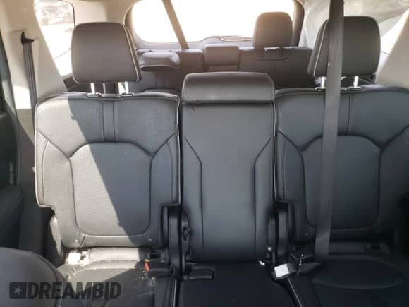 2024 Honda Pilot Elite with VIN 5FNYG1H86RB048776, listed as a Copart auction lot 68449725 with 13,209 mi miles and Salvage title. Bid and sale history available at DreamBid. Image 10.