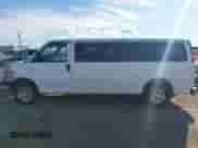2008 Chevrolet Express Passenger с VIN 1GAHG39K081189333, выставлен на аукционе IAAI как лот 43306748 с пробегом 221 539 миль миль и . История ставок и продаж доступна на DreamBid. Изображение 14.