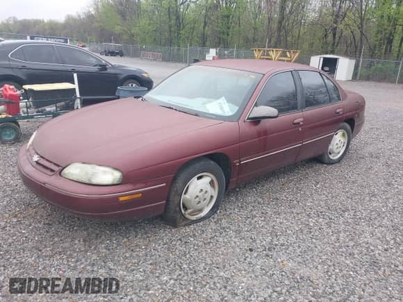 1997 Chevrolet Lumina LS с VIN 2G1WL52M1V1130470, выставлен на аукционе IAAI как лот 41887030 с пробегом 130 410 миль миль и . История ставок и продаж доступна на DreamBid. Изображение 2.