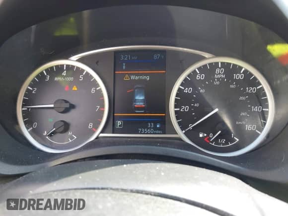 2019 Nissan Sentra S с VIN 3N1AB7AP2KY336022, выставлен на аукционе IAAI как лот 43268817 с пробегом 73 560 миль миль и . История ставок и продаж доступна на DreamBid. Изображение 7.