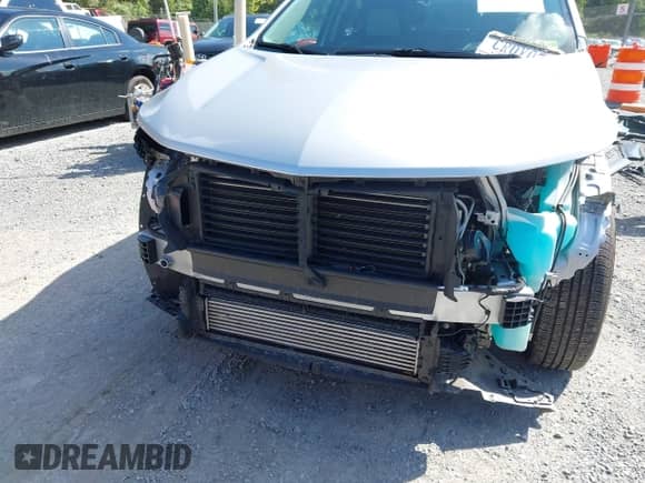 2018 Chevrolet Equinox LT z VIN 2GNAXJEV6J6202643, wystawiony jako IAAI lot #43005625 z przebiegiem 52 382 mil mil oraz . Historia ofert i sprzedaży dostępna na DreamBid. Obrazek 6.