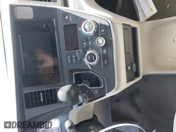 2016 Toyota Sienna LE AAS with VIN 5TDKK3DC7GS763228, listed as a IAAI auction lot 41825352 with 262,704 mi miles and . Bid and sale history available at DreamBid. Image 11.