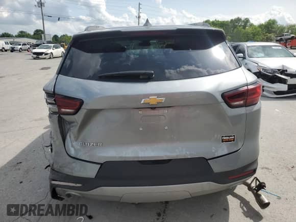 2024 Chevrolet Blazer LT z VIN 3GNKBCR41RS263086, wystawiony jako Copart lot #54224125 z przebiegiem 17 486 mil mil oraz Szkoda całkowita • Salvage title. Historia ofert i sprzedaży dostępna na DreamBid. Obrazek 6.