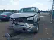 2004 Chevrolet Silverado 3500 SRW z VIN 1GCHK33244F221700, wystawiony jako IAAI lot #42996427 z przebiegiem 248 724 mil mil oraz . Historia ofert i sprzedaży dostępna na DreamBid. Obrazek 13.
