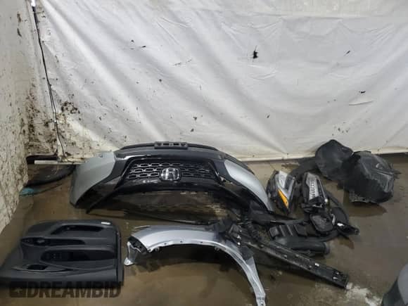2020 Honda Passport Touring with VIN 5FNYF8H98LB005911, listed as a Copart auction lot 44689295 with 46,136 mi miles and Salvage title. Bid and sale history available at DreamBid. Image 13.