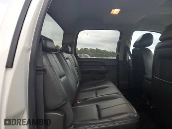 2012 Chevrolet Silverado 1500 LT с VIN 3GCPCSE06CG236405, выставлен на аукционе Copart как лот 85368295 с пробегом 118 545 миль миль и Списание • Salvage title. История ставок и продаж доступна на DreamBid. Изображение 10.