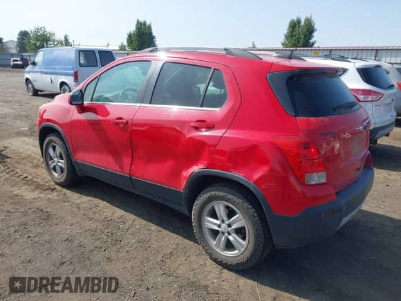 2016 Chevrolet Trax LT z VIN KL7CJPSB5GB534740, wystawiony jako IAAI lot #43239884 z przebiegiem 139 806 mil mil oraz . Historia ofert i sprzedaży dostępna na DreamBid. Obrazek 3.