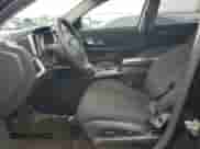 2017 Chevrolet Equinox LS z VIN 2GNALBEK7H1580209, wystawiony jako Copart lot #82436325 z przebiegiem 122 546 mil mil oraz Czysty tytuł • Clean title. Historia ofert i sprzedaży dostępna na DreamBid. Obrazek 7.