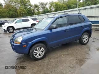 2009 Hyundai Tucson GLS с VIN KM8JM12BX9U114537, выставлен на аукционе Copart как лот 71603135 с пробегом 122 288 миль миль и Списание • Salvage title. История ставок и продаж доступна на DreamBid. Изображение 1.