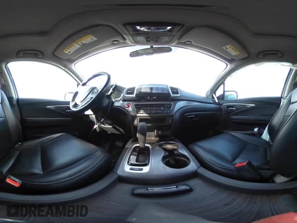 2018 Honda Pilot EX-L with VIN 5FNYF5H5XJB033220, listed as a IAAI auction lot 43205648 with 117,623 mi miles and . Bid and sale history available at DreamBid. Image 19.