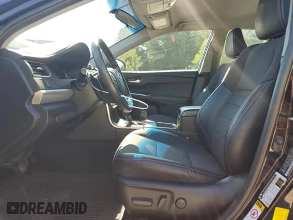 2016 Toyota Camry SE с VIN 4T1BF1FK3GU514347, выставлен на аукционе Copart как лот 69787825 с пробегом 75 571 миль миль и Списание • Salvage title. История ставок и продаж доступна на DreamBid. Изображение 7.