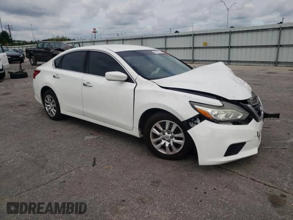 2016 Nissan Altima S with VIN 1N4AL3AP0GN329504, listed as a Copart auction lot 80078725 with 214,279 mi miles and Salvage title. Bid and sale history available at DreamBid. Image 4.
