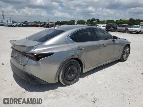 2022 Lexus IS 300 z VIN JTHDA1D21N5118969, wystawiony jako Copart lot #67208235 z przebiegiem 24 308 mil mil oraz Szkoda całkowita • Salvage title. Historia ofert i sprzedaży dostępna na DreamBid. Obrazek 3.