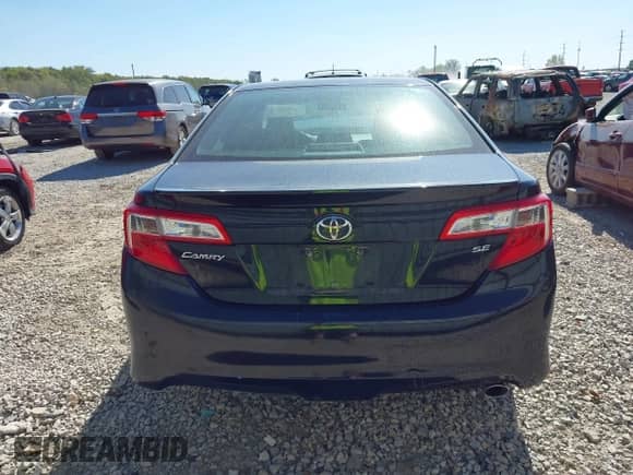2012 Toyota Camry L with VIN 4T1BF1FK5CU612743, listed as a IAAI auction lot 43355886 with 121,743 mi miles and . Bid and sale history available at DreamBid. Image 17.