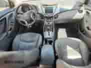 2013 Hyundai Elantra GLS z VIN 5NPDH4AE9DH322883, wystawiony jako Copart lot #80843275 z przebiegiem 79 792 mil mil oraz Czysty tytuł • Clean title. Historia ofert i sprzedaży dostępna na DreamBid. Obrazek 8.