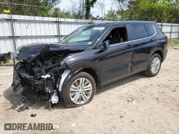 2024 Mitsubishi Outlander ES with VIN JA4J3UA84RZ083796, listed as a Copart auction lot 54502975 with 18,624 mi miles and Salvage title. Bid and sale history available at DreamBid. Image 1.