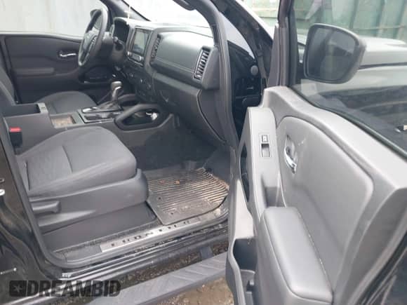 2023 Nissan Frontier SV with VIN 1N6ED1EKXPN658784, listed as a IAAI auction lot 42633245 with 10,356 mi miles and . Bid and sale history available at DreamBid. Image 5.