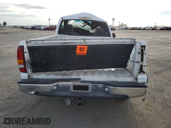 1999 GMC Sierra 1500 SLE с VIN 1GTEC14T1XZ537103, выставлен на аукционе Copart как лот 81830714 с пробегом 398 610 миль миль и Списание • Salvage title. История ставок и продаж доступна на DreamBid. Изображение 6.