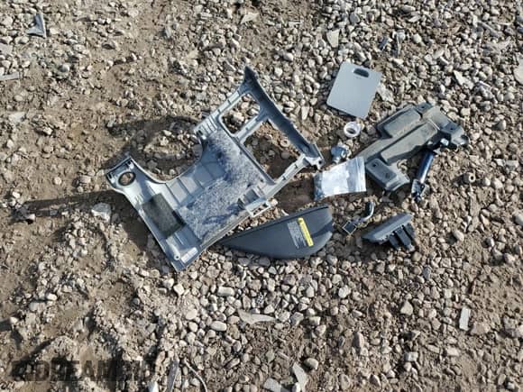 2009 Hyundai Santa Fe Limited z VIN 5NMSH13E39H236850, wystawiony jako Copart lot #86283865 z przebiegiem 167 734 mil mil oraz Szkoda całkowita • Salvage title. Historia ofert i sprzedaży dostępna na DreamBid. Obrazek 13.