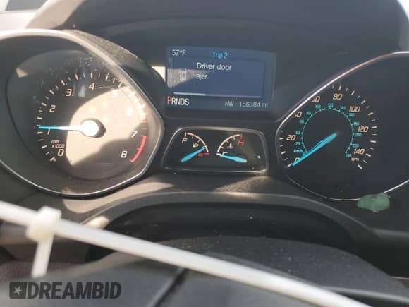 2014 Ford Escape SE с VIN 1FMCU0GX2EUD85934, выставлен на аукционе Copart как лот 82550975 с пробегом 156 384 миль миль и Списание • Salvage title. История ставок и продаж доступна на DreamBid. Изображение 9.