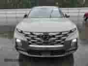 2023 Hyundai Santa Cruz Limited с VIN 5NTJEDAF7PH072652, выставлен на аукционе Copart как лот 71562924 с пробегом 7 867 миль миль и Списание • Salvage title. История ставок и продаж доступна на DreamBid. Изображение 5.
