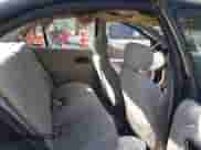 1999 Saturn SL z VIN 1G8ZK5274XZ333729, wystawiony jako IAAI lot #41987885 z przebiegiem Nie podano mil oraz . Historia ofert i sprzedaży dostępna na DreamBid. Obrazek 8.