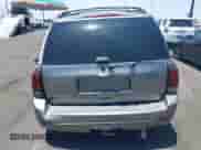 2006 Chevrolet TrailBlazer LT with VIN 1GNDS13S362164801, listed as a IAAI auction lot 42484465 with 193,445 mi miles and . Bid and sale history available at DreamBid. Image 14.