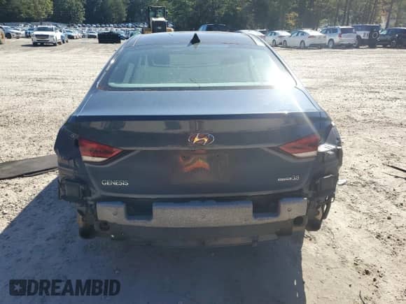 2015 Hyundai Genesis 3.8L с VIN KMHGN4JE3FU066637, выставлен на аукционе Copart как лот 83860565 с пробегом 229 584 миль миль и Списание • Salvage title. История ставок и продаж доступна на DreamBid. Изображение 6.