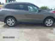 2012 Hyundai Santa Fe Limited with VIN 5XYZK4AG8CG118820, listed as a IAAI auction lot 42361850 with 298,744 mi miles and . Bid and sale history available at DreamBid. Image 16.