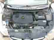 2011 Hyundai Elantra GLS z VIN KMHDH4AE8BU131373, wystawiony jako IAAI lot #43000048 z przebiegiem 131 261 mil mil oraz . Historia ofert i sprzedaży dostępna na DreamBid. Obrazek 10.