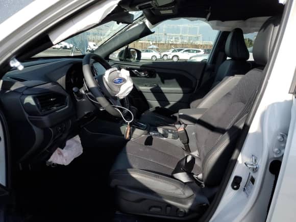 2025 Subaru Forester Touring с VIN JF2SLDTC1SH576540, выставлен на аукционе Copart как лот 81353345 с пробегом 1 697 миль миль и Списание • Salvage title. История ставок и продаж доступна на DreamBid. Изображение 7.