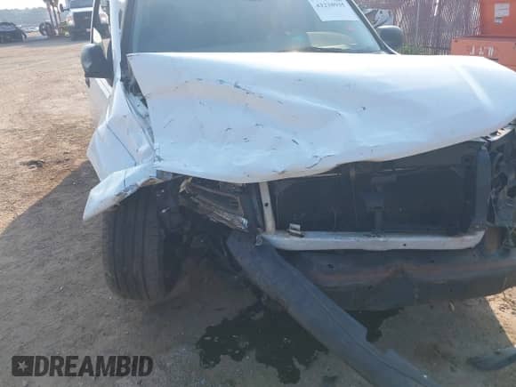 2005 Chevrolet TrailBlazer LS с VIN 1GNDS13S152176718, выставлен на аукционе IAAI как лот 43238935 с пробегом 240 330 миль миль и . История ставок и продаж доступна на DreamBid. Изображение 21.