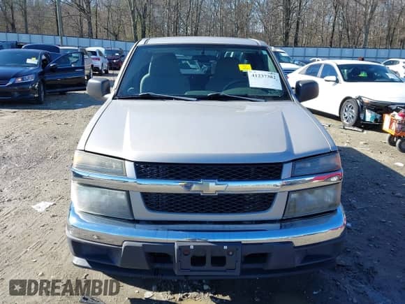 2005 Chevrolet Colorado LS Z85 z VIN 1GCCS196258218499, wystawiony jako IAAI lot #41237382 z przebiegiem 124 386 mil mil oraz . Historia ofert i sprzedaży dostępna na DreamBid. Obrazek 13.