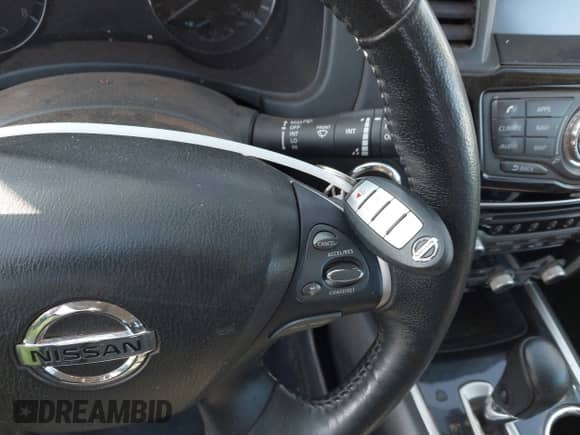 2018 Nissan Pathfinder S с VIN 5N1DR2MM5JC673071, выставлен на аукционе IAAI как лот 41653944 с пробегом 120 261 миль миль и . История ставок и продаж доступна на DreamBid. Изображение 11.