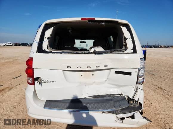 2011 Dodge Grand Caravan Express with VIN 2D4RN4DG8BR700514, listed as a Copart auction lot 72104035 with 94,946 mi miles and Clean title. Bid and sale history available at DreamBid. Image 6.