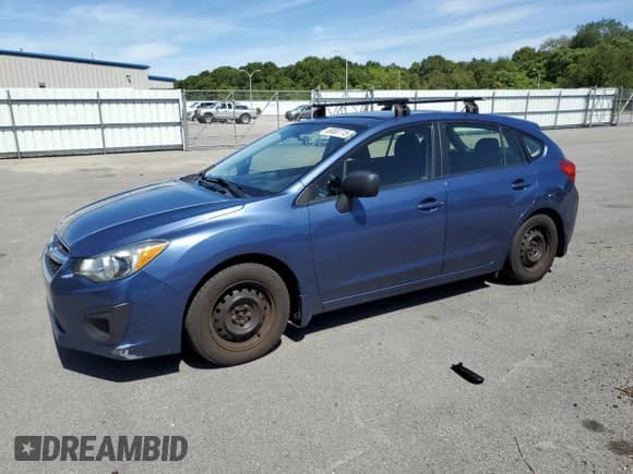 2013 Subaru Impreza 2.0i z VIN JF1GPAA69D2824114, wystawiony jako Copart lot #69382715 z przebiegiem 146 614 mil mil oraz Czysty tytuł • Clean title. Historia ofert i sprzedaży dostępna na DreamBid. Obrazek 1.