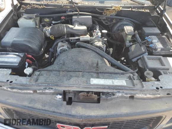 1996 GMC Sierra 1500 с VIN 1GTEC14W4TZ547547, выставлен на аукционе Copart как лот 55107505 с пробегом 89 674 миль миль и Списание • Salvage title. История ставок и продаж доступна на DreamBid. Изображение 11.