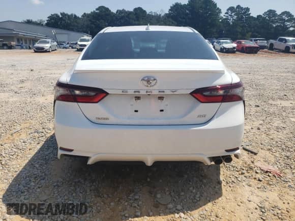 2023 Toyota Camry SE z VIN 4T1G11AK8PU740718, wystawiony jako Copart lot #80496065 z przebiegiem 41 903 mil mil oraz Szkoda całkowita • Salvage title. Historia ofert i sprzedaży dostępna na DreamBid. Obrazek 6.
